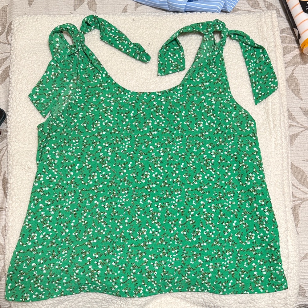 CeCe Green Floral Camisole Top